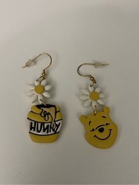 Winnie the Pooh Hunny Pot Daisy Handmade Dangle Earrings